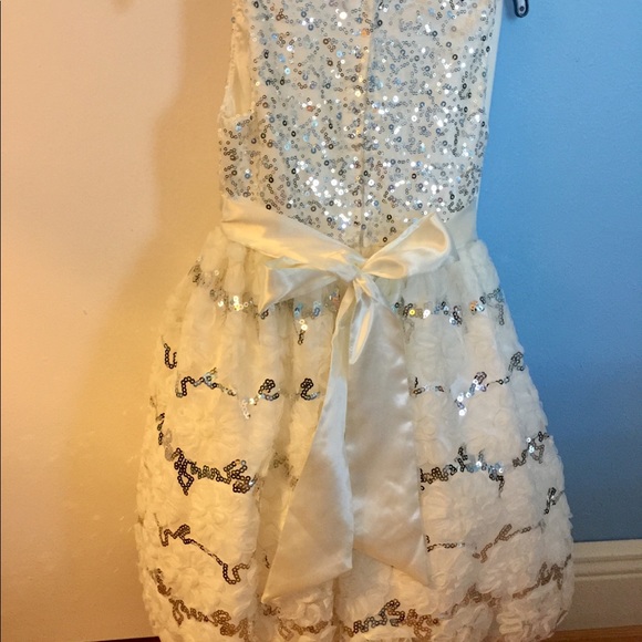 Dress 6X - Picture 3 of 6